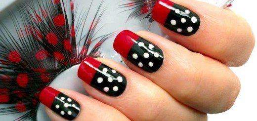 Chic and simple nail design using a minimal color palette