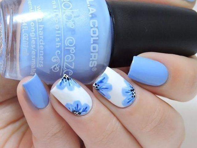 Pretty nail designs for the summer season